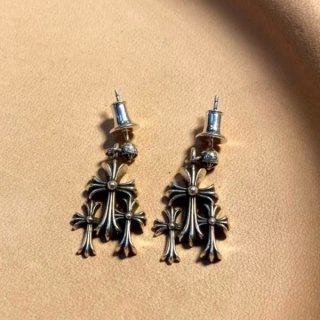 お洒落クロムハーツ トリプル クロス イヤリング 本物 ピアス Kus51630