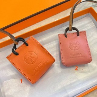 可愛い エルメス バッグチャーム 本物 ero23075
