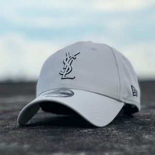 高品質 サンローラン★NEW ERA × YSL コーデュロイキャップ 687687YCL369248 高品質 サンローラン★NEW ERA × YSL コーデュロイキャップ 687687YCL369248
