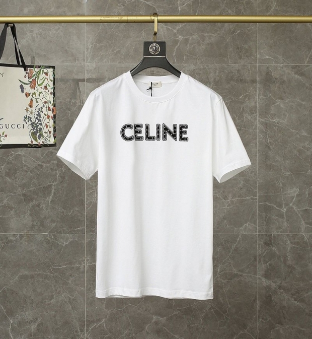 【日本未発売】セリーヌ “セリーヌ”スタッズロゴプリント Tシャツ本物 Cef42914