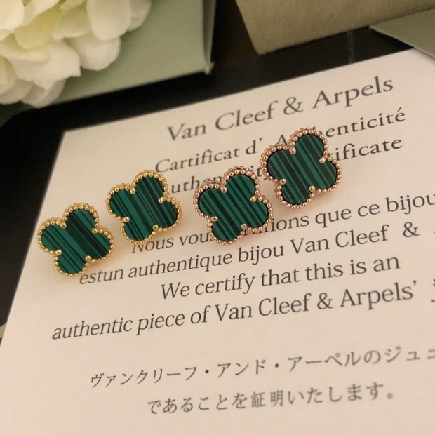 21-22AW ヴァンクリーフ&アーペル 本物 ヴィンテージアルハンブラピアスクローバー vaq04923