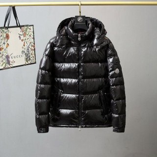 完売前に！ モンクレール メンズ MAYAフード付 ダウン 本物 moo19754
