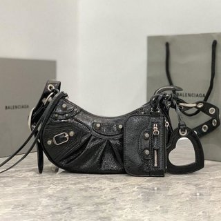 人気【アウトレット】バレンシアガ 本物☆クラシックNanoシティバッグ bae73898