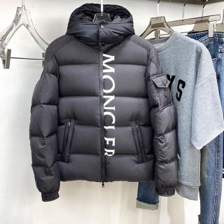 モンクレールメンズダウンジャケット20/21AW 今季注目のモデル MAURES★超希少 mof37291 モンクレールメンズダウンジャケット20/21AW 今季注目のモデル MAURES★超希少 mof37291