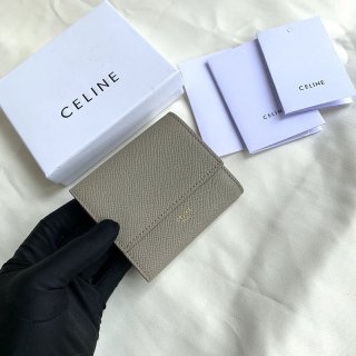 人気急上昇 セリーヌ/スモール トリフォールド ウォレット 本物 Cen62981