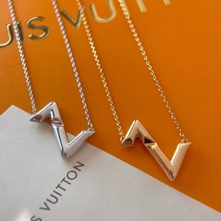 希少色 ルイヴィトン パンダンティフ LV ヴォルト 本物 アップサイド vub83655