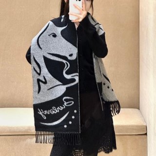 ギフトに最適バーバリー 本物 ホースビット スカーフ マフラー Bau83326