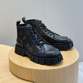 24秋冬プレ☆人気 フェンディ フォース バイカーブーツ 本物 FFモチーフ fey78363