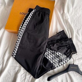 【大人気☆】ルイヴィトン×テクニカルジョギングパンツ 本物 vuo81454