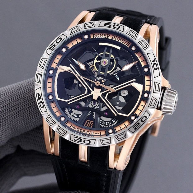 ロジェデュブイ エクスカリバー スパイダーウラカン 本物 自動巻き 約46MM roe82022