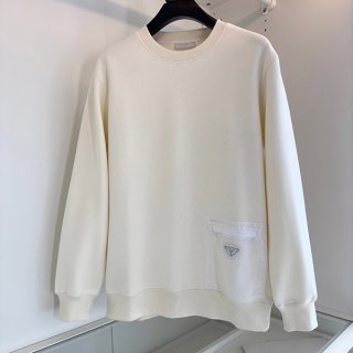 プラダ テクニカル ロゴ スウェットシャツ 本物 puu06017
