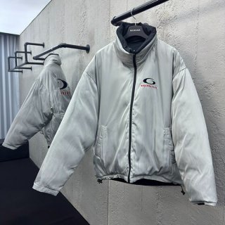 人気No1 バレンシアガ コクーン キック リバーシブル パファー ジャケット 本物 bah90716