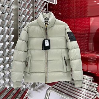 超話題!ムースナックルズ コピー ダウン入りキングス パファージャケット moz84182 超話題!ムースナックルズ コピー ダウン入りキングス パファージャケット moz84182