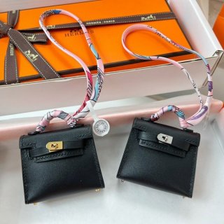 大人気！エルメス 本物 ケリートゥイリー チャーム クロ erw91733
