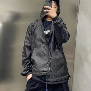 ルイヴィトン リバーシブル ウインドブレーカー 激安 vuy85241 ルイヴィトン リバーシブル ウインドブレーカー 激安 vuy85241