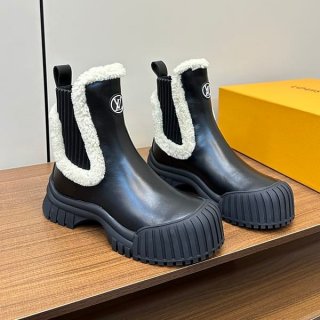 定番ルイヴィトン パロディ ルビーライン アンクルブーツ vur17513 定番ルイヴィトン パロディ ルビーライン アンクルブーツ vur17513