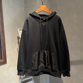 24SS プラダ ロゴ コットン フーディ 本物 パーカー Re-Nylon puq35216