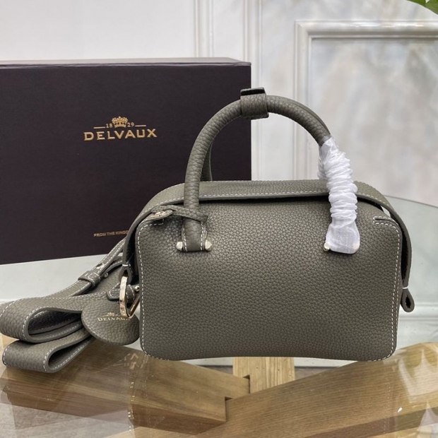 《大人気》DELVAUX 本物◆Cool Box Mini ソフトグレインレザー製 ハンドバッグ Dee10502
