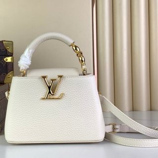 n級品 おすすめルイヴィトン レプリカ トリヨンレザーで仕立てた カプシーヌ MINI バッグ M24684 n級品 おすすめルイヴィトン レプリカ トリヨンレザーで仕立てた カプシーヌ MINI バッグ M24684