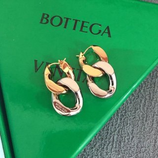 世界中で大人気ボッテガ ヴェネタ 本物 ドロップピアス 華やか 18カラット 金メッキ boi15648