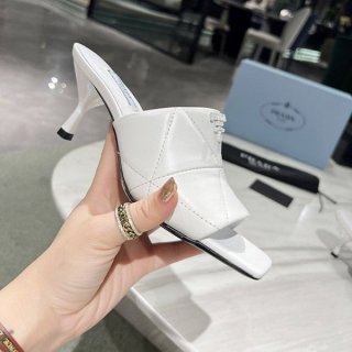 日本未入荷プラダ 本物◆キルティング ナッパレザー ミュール サンダル 1XX583_038_F0009_F_B065