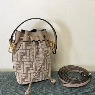 人気急上昇フェンディ MON TRESOR デニムキャンバス FFロゴ★本物 fev35012 人気急上昇フェンディ MON TRESOR デニムキャンバス FFロゴ★本物 fev35012