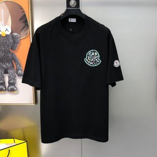 絶対欲しい！モンクレール 刺繍ロゴ Tシャツ 本物 ★ブラック&ホワイト moe32910