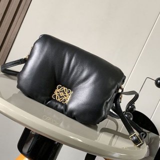 n級品 おすすめ ロエベ パファー ゴヤバッグ 本物 lok86701