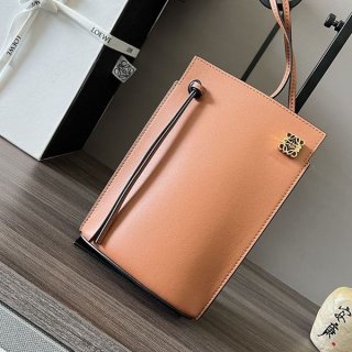 使い勝手良し ロエベ アナグラムレザーショルダーバッグ 本物 lov95292