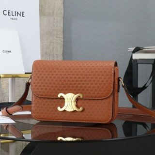 セリーヌ ティーン トリオンフ N級品 TEEN TRIOMPHE Cee61969 セリーヌ ティーン トリオンフ N級品 TEEN TRIOMPHE Cee61969