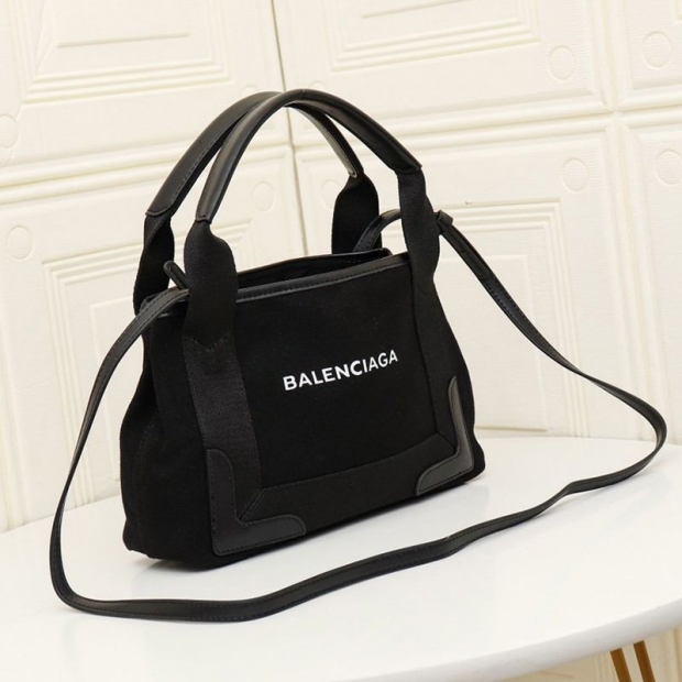 【即発】バレンシアガ ネイビーカバス 本物 XS 2WAYトート ブラック×ブラック ban70970
