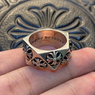 クロムハーツ チャ プラス ペンタゴンCHプラス 本物 リング
