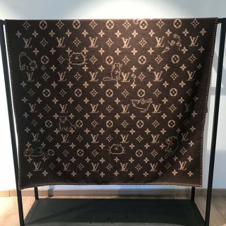 稀少 ルイヴィトン ブランケット 本物 クヴェルチュール スモールキャットグラムモチーフ MP2260