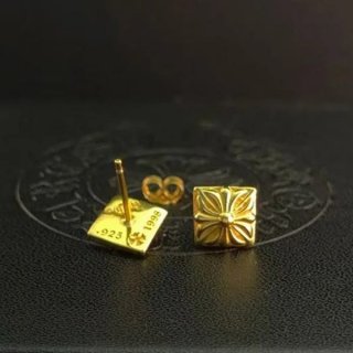 速達発送クロムハーツ 本物 プラス ピラミッド スタッド 22K ゴールド ピアス Kuj17787