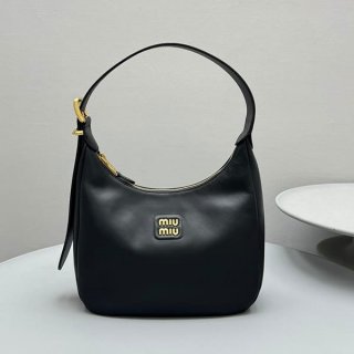《大人気》ミュウミュウ レザー スモール ホーボーバッグ パチモン myr22958