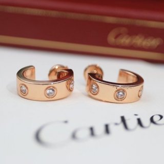 21-22AW カルティエ ギフトに◎LOVE ピアス 本物 kam58516