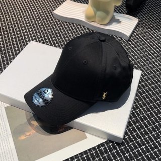 素敵なサンローラン 本物★CASQUETTEベースボールキャップ Sar90246 素敵なサンローラン 本物★CASQUETTEベースボールキャップ Sar90246