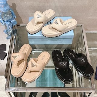 素敵な★プラダ 本物★ソフト キルティング ナッパ レザー ビーチサンダル pun20262