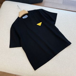 新作限定プラダ イエローロゴ Tシャツ 本物&ブラック 98339