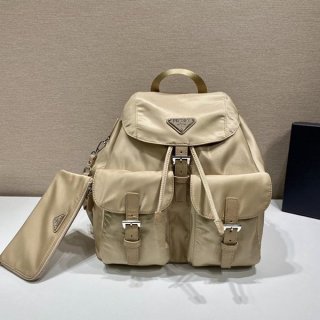 世界中で大人気プラダ Re-Nylon ミディアム バックパック 本物 1BZ811RV44F0F24