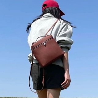 超入手困難ロロピアーナ Extra Pocket バックパック L23.5 本物 rol36099