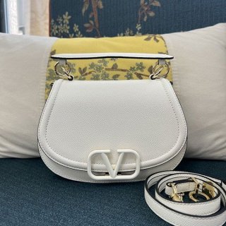 稀少 ヴァレンティノ V Logo Leather 本物 ショルダーバッグ Vuw52748