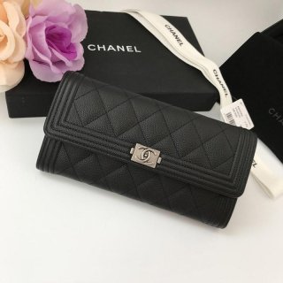 秋冬新作 シャネル 長財布 ボーイ シャネル 本物 キャビアスキン shv51440