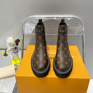 ルイヴィトン モノグラム ショートブーツ コピー vup60515 ルイヴィトン モノグラム ショートブーツ コピー vup60515