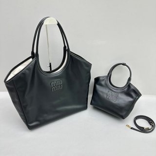 稀少ミュウミュウ レタリングロゴ レザー ショッピングバッグ 本物 2サイズ myn80879