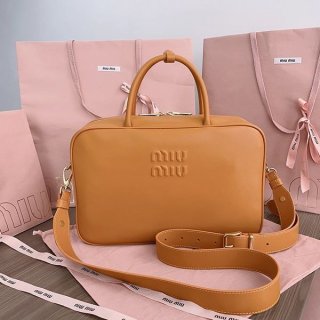 大人気!ミュウミュウ レザーハンドバッグ 本物 コニャック myy59199