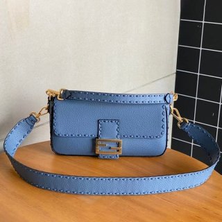 【大特価】フェンディ 本物 バゲット ピンク セレリア バッグ fen20252