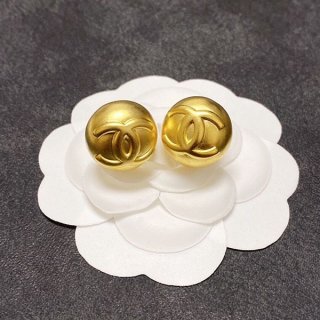 新作 エレ女大粒パール シャネル ピアス 本物 ビッグ shm67555