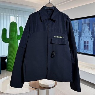 【2WAYでTシャツにも】ルイヴィトン テクニカルアウトドアシャツ本物 1ABJ07