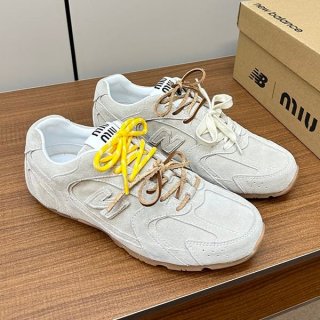 送料無料ミュウミュウとNew Balance 本物のコラボ★デニム スニーカー myx22594